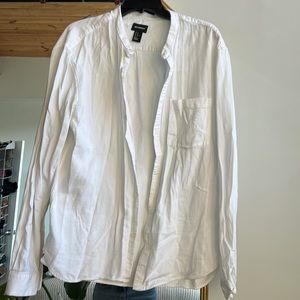 H&M White Button Down No collar shirt